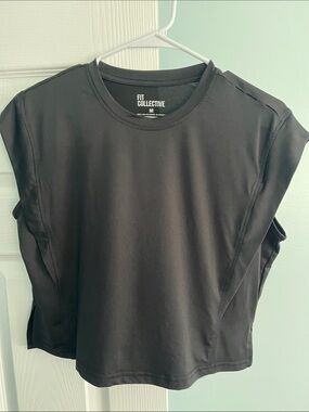FIT COLLECTIVE Black Sleeveless Crewneck Top